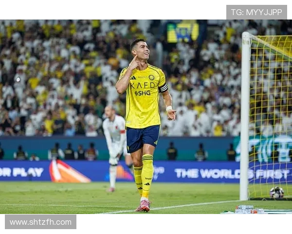 利雅得胜利四球登顶C罗双响王